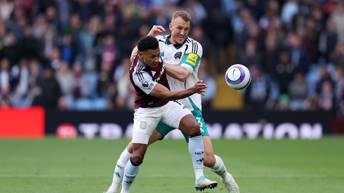 Newcastle quyết chiến với Aston Villa
